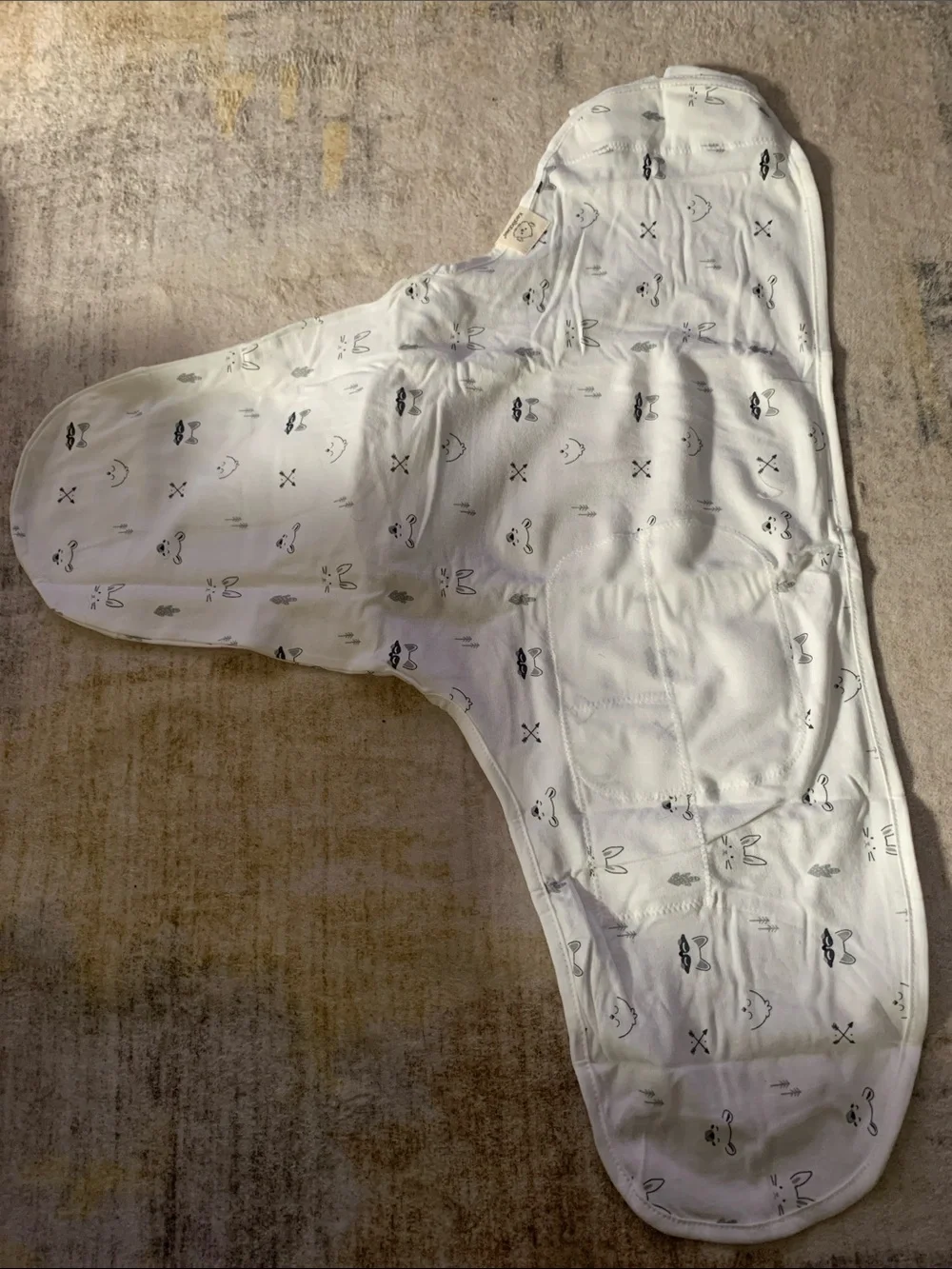 NIB KeaBabies Soothe Swaddle Wraps - White & Gray Set 3pk